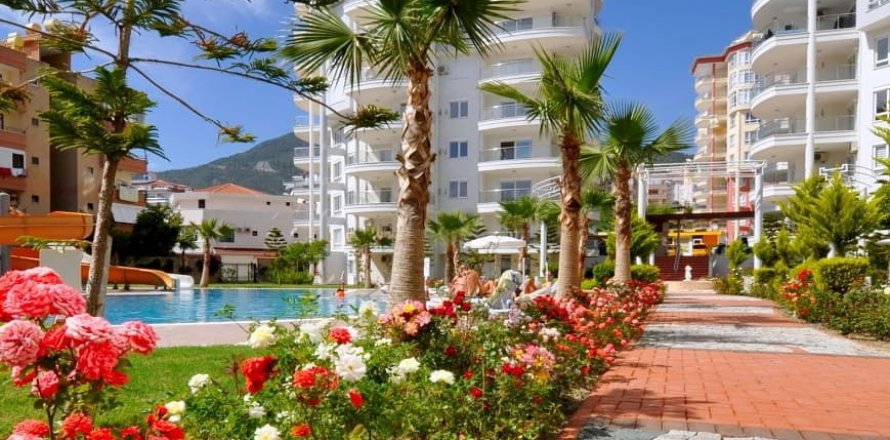 2+1 Apartment  in Cikcilli, Antalya, Turkey No. 221064