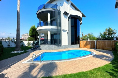 4+1 Villa  i Antalya, Tyrkia Nr. 222921
