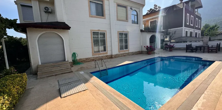 Квартира  5+1 в Турции №224085