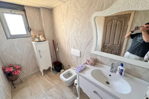 Продажа квартиры  в Турции 5+1, 460м2, №224085 – фото 14