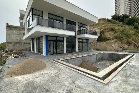 Продажа виллы  в Каргыджаке, Аланье, Анталье, Турция 4+1, 400.0м2, №213737 – фото 17