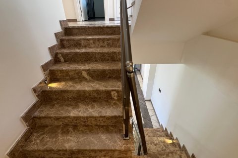 Продажа виллы  в Каргыджаке, Аланье, Анталье, Турция 5+1, 350.0м2, №213740 – фото 8