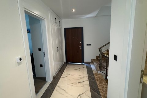 Продажа виллы  в Каргыджаке, Аланье, Анталье, Турция 5+1, 350.0м2, №213740 – фото 16