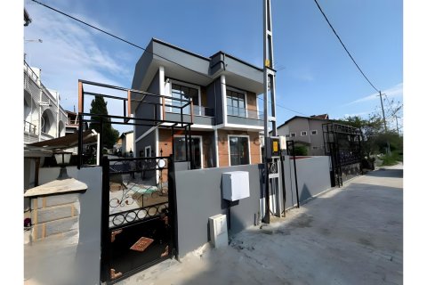 Villa for sale  in Silivri, Istanbul, Turkey, 5 bedrooms, 286m2, No. 224528 – photo 4