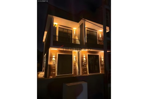 Villa for sale  in Silivri, Istanbul, Turkey, 5 bedrooms, 286m2, No. 224528 – photo 23