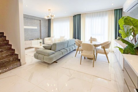 آپارتمان در  Alanya ، ترکیه 2 خوابه ، 100 متر مربع.  شماره 217997 - 2