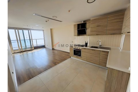 1+1 Wohnung  in Zeytinburnu, Istanbul, Türkei Nr. 224440 - 8