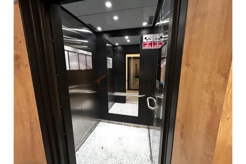 1+1 Wohnung  in Küçükçekmece, Istanbul, Türkei Nr. 224444 - 28