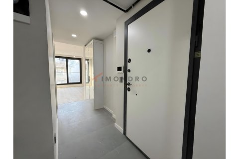 2+1 Wohnung  in Kadikoy, Istanbul, Türkei Nr. 224441 - 2