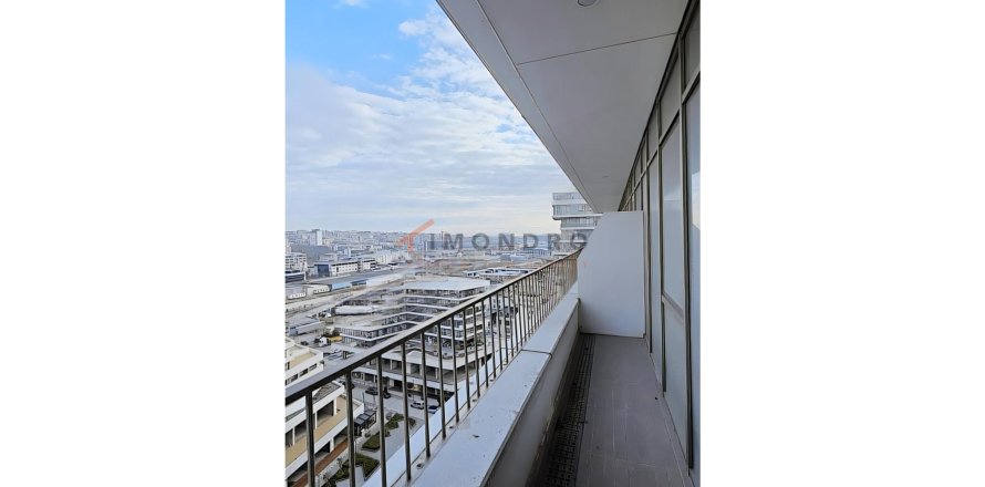 1+1 Wohnung  in Küçükçekmece, Istanbul, Türkei Nr. 224442