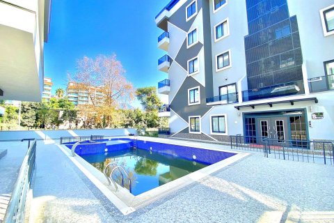 3+1 Lägenhet i Alanya, Antalya, Turkiet Nr. 233590 - 1