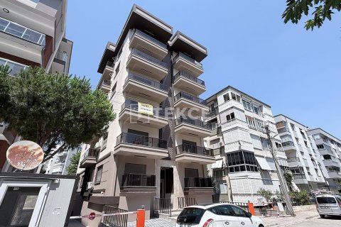 Daire 3+1 İzmir, Türkiye №212532 - 30