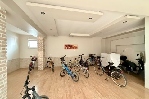 آپارتمان در  Kestel ، ترکیه 70 متر مربع.  شماره 227674 - 22