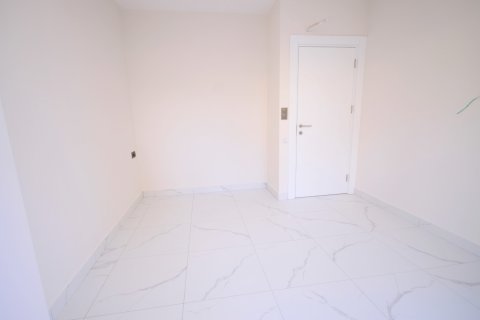 Аренда квартиры  в Аланье, Анталье, Турция 2+1, 80м2, №216742 – фото 20