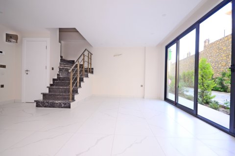 Аренда квартиры  в Аланье, Анталье, Турция 2+1, 80м2, №216742 – фото 9