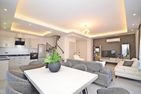 Квартира  3+1 в Аланье, Анталья, Турция №216744