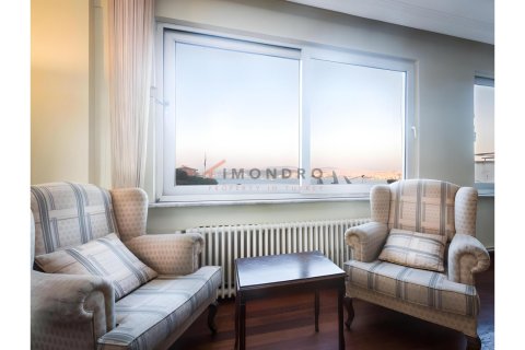 آپارتمان در Beyoglu، Istanbul ، ترکیه 3 خوابه ، 125 متر مربع. شماره 215019 - 1