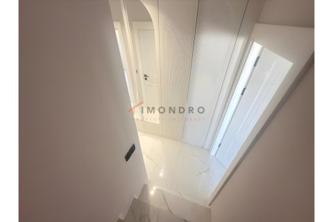 آپارتمان در  Manavgat ، ترکیه 4 خوابه ، 175 متر مربع.  شماره 215013 - 23