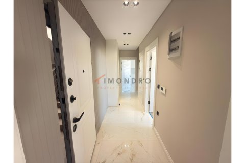 آپارتمان در  Manavgat ، ترکیه 4 خوابه ، 175 متر مربع.  شماره 215013 - 14