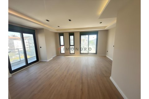 آپارتمان در  Manavgat ، ترکیه 4 خوابه ، 175 متر مربع.  شماره 215013 - 7