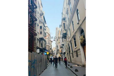 Продажа квартиры  в Бейоглу, Стамбуле, Турция 11+1, 300м2, №223323 – фото 17