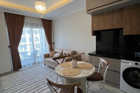 Аренда квартиры  в Аланье, Анталье, Турция 1+1, 50м2, №211951 – фото 2