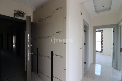 2+1 Leilighet i Mersin, Tyrkia Nr. 237913 - 12
