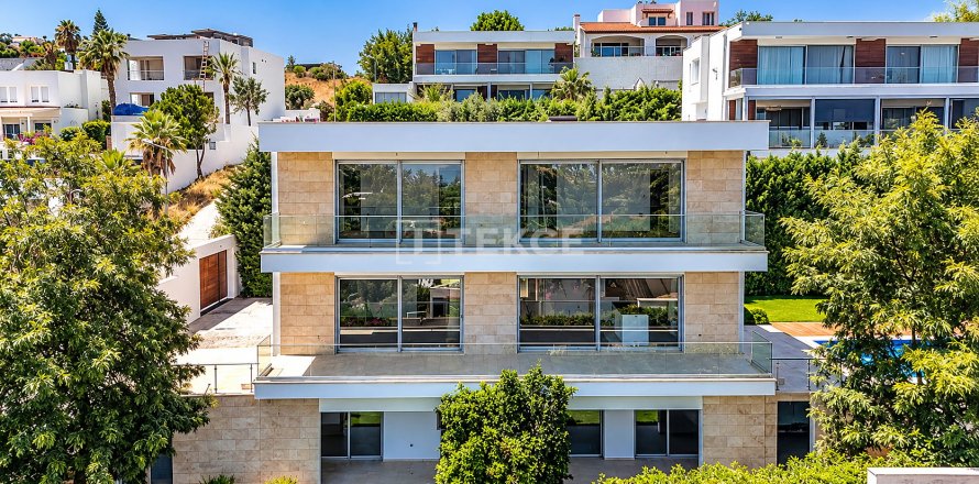 6+2 Villa i Bodrum, Mugla, Tyrkia Nr. 237914