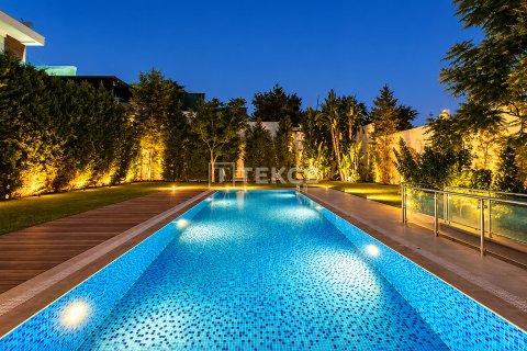 6+2 Villa i Bodrum, Mugla, Tyrkia Nr. 237914 - 5