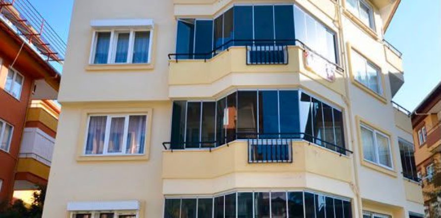 2+1 Lägenhet  i Oba, Antalya, Turkiet Nr. 237911