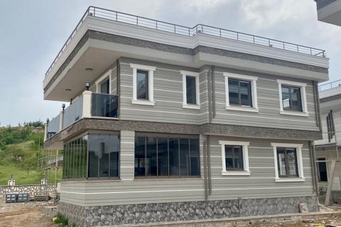 5+2 Villa  in Mersin, Turkey No. 231040