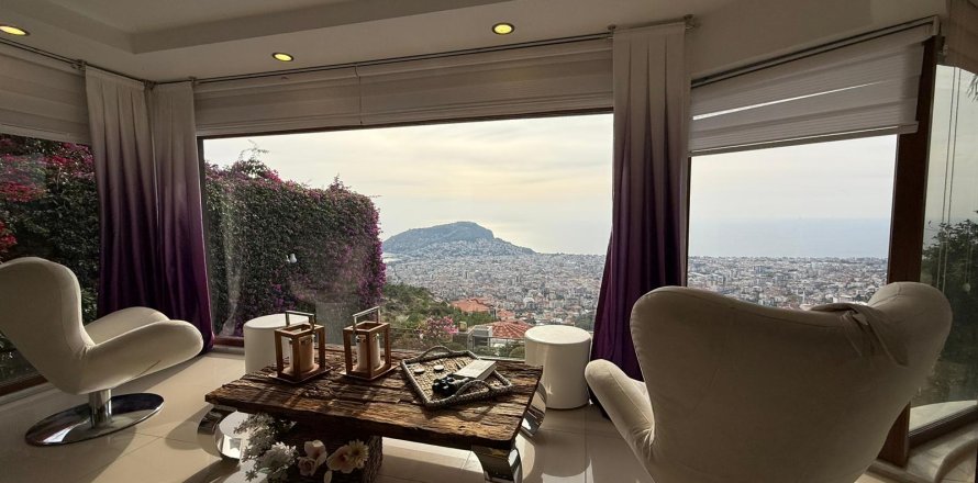3+2 Villa  in Alanya, Antalya, Turkey No. 217346