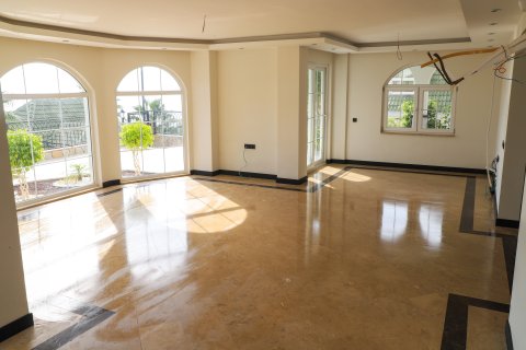 Villa for sale  in Alanya, Antalya, Turkey, 4 bedrooms, 245m2, No. 217343 – photo 3