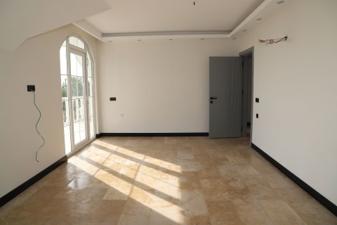 Villa for sale  in Alanya, Antalya, Turkey, 4 bedrooms, 245m2, No. 217343 – photo 9