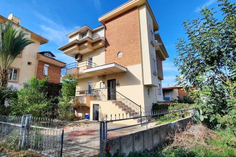 5+2 Villa  in Kestel, Bursa, Turkey No. 217352