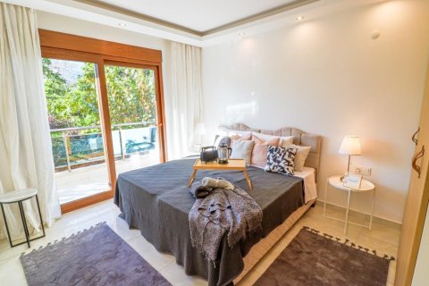 آپارتمان در  Kestel ، ترکیه 5 خوابه ، 190 متر مربع.  شماره 219241 - 7