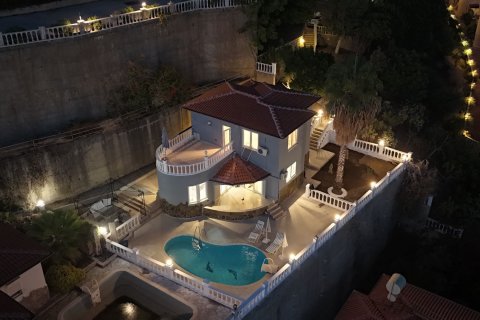 Villa  3+1  Alanya, Antalya, Türkiye №217964 - 1
