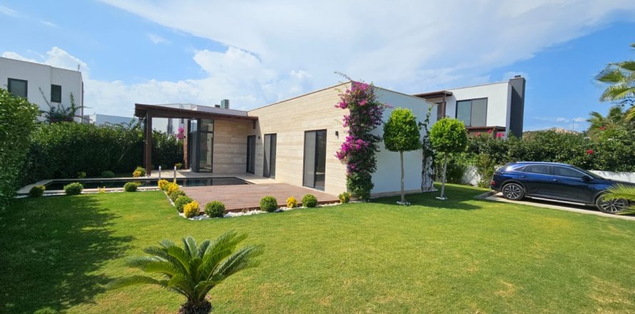 Villa  3+1  Bodrum, Muğla, Türkiye №215431