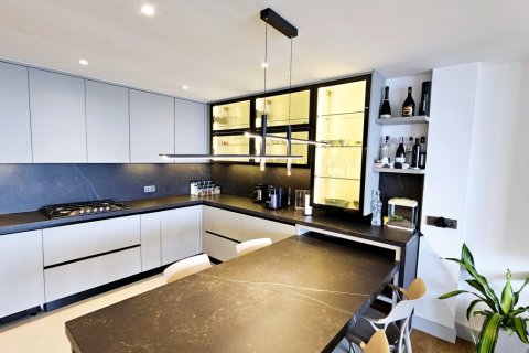 5+1 Leilighet  i Bodrum, Mugla, Tyrkia Nr. 215430 - 19