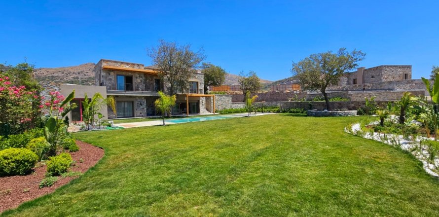 4+1 Villa  i Bodrum, Mugla, Tyrkiet Nr. 215433