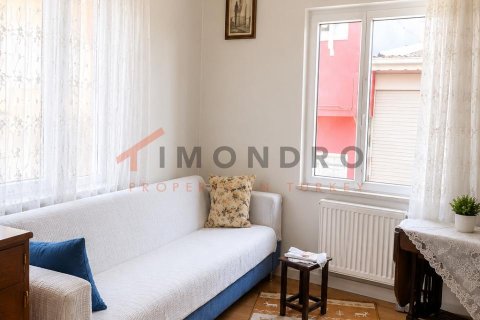 Villa for sale  in Fatih, Istanbul, Turkey, 9 bedrooms, 170m2, No. 232331 – photo 2