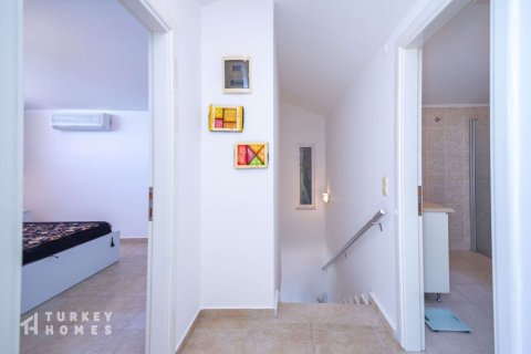 Продажа квартиры  в Аланье, Анталье, Турция 3+1, 155м2, №232998 – фото 16