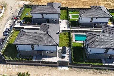 Villa 4+1 İstanbul, Türkiye №233001 - 17
