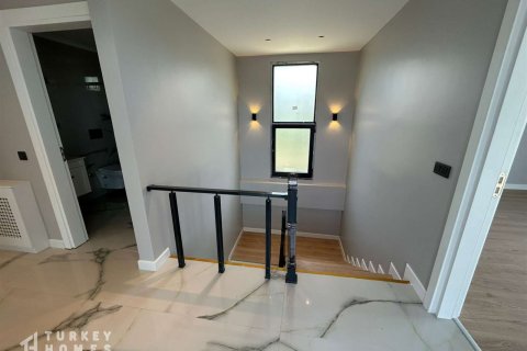 Villa 4+1 İstanbul, Türkiye №233001 - 7