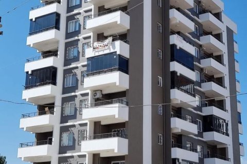 1+1 Apartment in Mersin, Turkey No. 230195