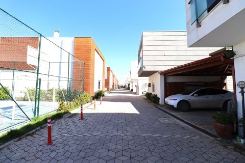 5+1 Villa  i Dosemealti, Antalya, Tyrkiet Nr. 222163 - 15