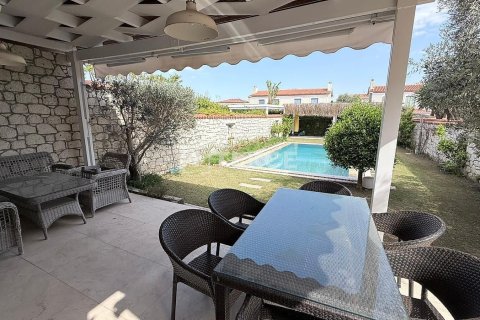 3+1 Villa  in Cesme, Izmir, Türkei Nr. 224725 - 11