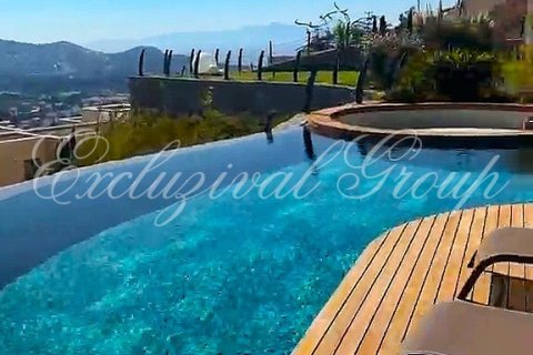 4+1 Villa i Bodrum, Mugla, Turkiet Nr. 237935 - 12