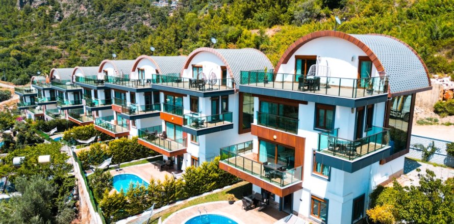 5+1 Villa  i Alanya, Antalya, Turkiet Nr. 237936