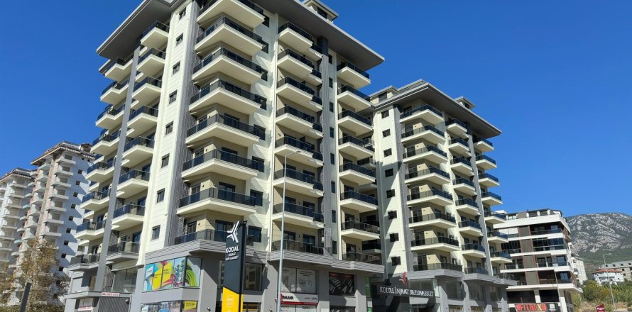 1+1 Lägenhet  i Mahmutlar, Antalya, Turkiet Nr. 221494